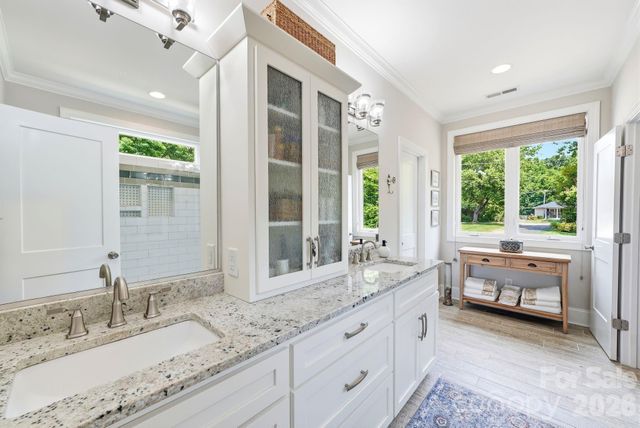 4293 Harbor Lane, Sherrills Ford, NC 28673