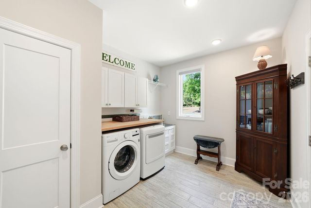 4293 Harbor Lane, Sherrills Ford, NC 28673