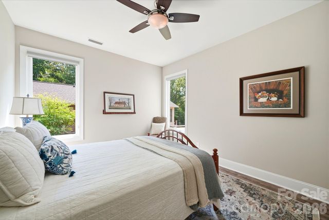 4293 Harbor Lane, Sherrills Ford, NC 28673