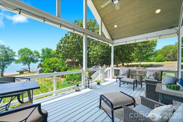 4293 Harbor Lane, Sherrills Ford, NC 28673