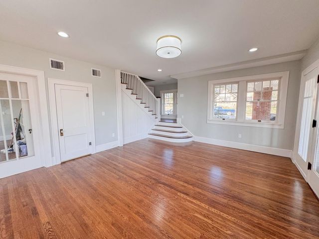 211 NW 4th Avenue, Mineral Wells, TX 76067