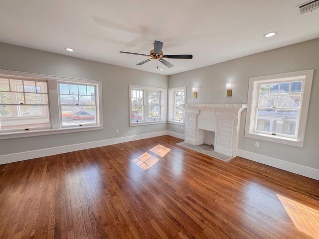 211 NW 4th Avenue, Mineral Wells, TX 76067