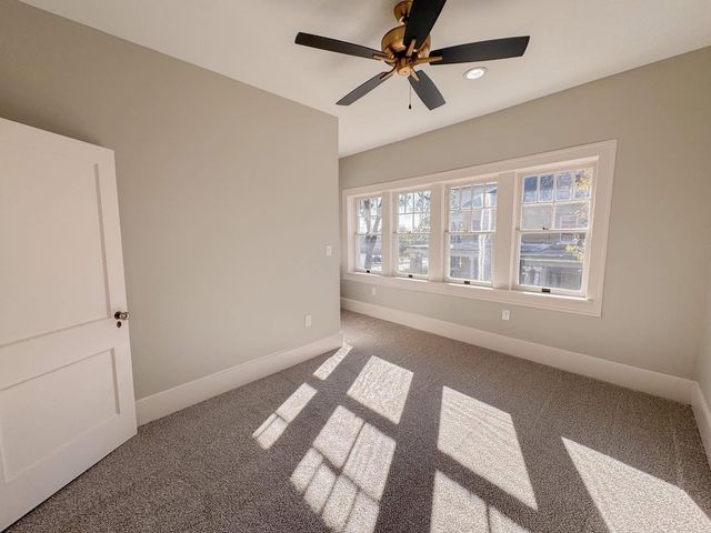 211 NW 4th Avenue, Mineral Wells, TX 76067