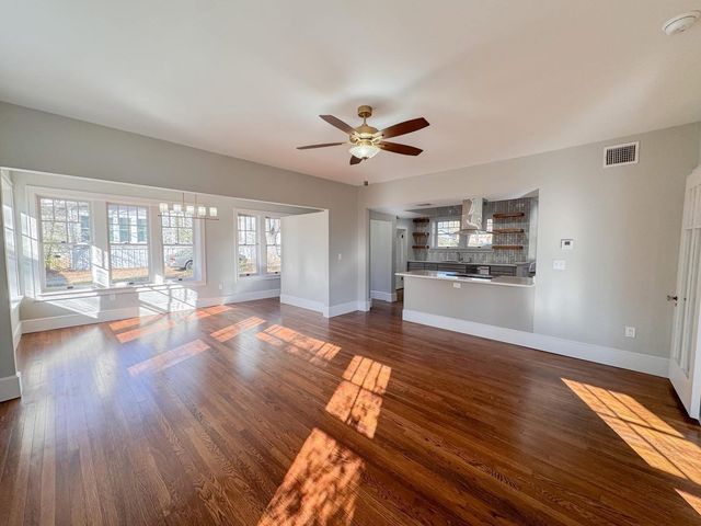 211 NW 4th Avenue, Mineral Wells, TX 76067