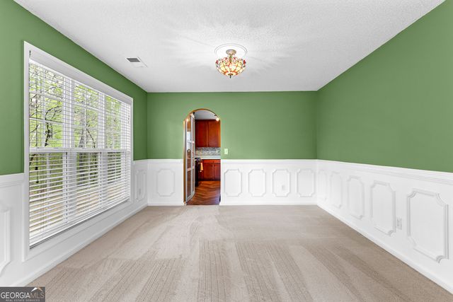 368 Yellowwood Drive, Sharpsburg, GA 30277