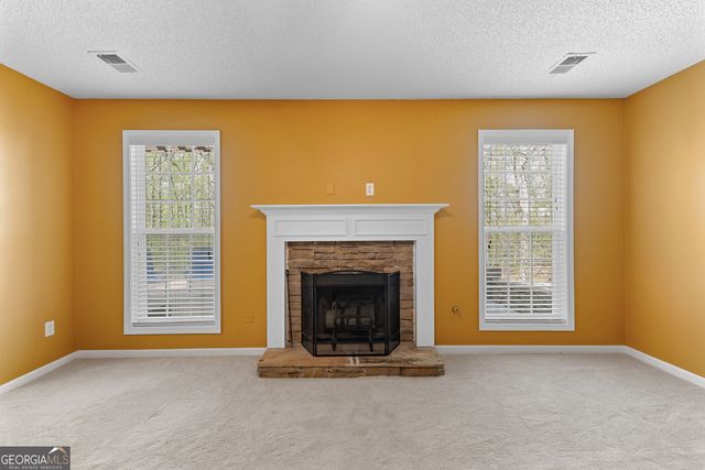 368 Yellowwood Drive, Sharpsburg, GA 30277