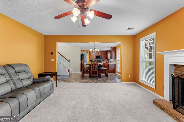 368 Yellowwood Drive, Sharpsburg, GA 30277