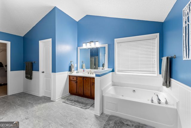 368 Yellowwood Drive, Sharpsburg, GA 30277
