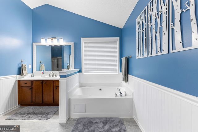 368 Yellowwood Drive, Sharpsburg, GA 30277