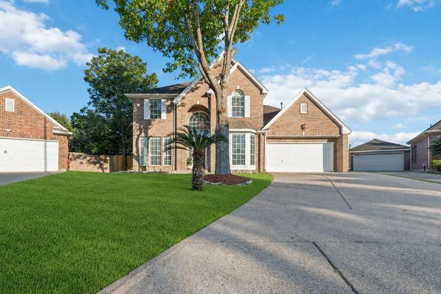 1508 Red Bud Court, Pearland, TX 77581