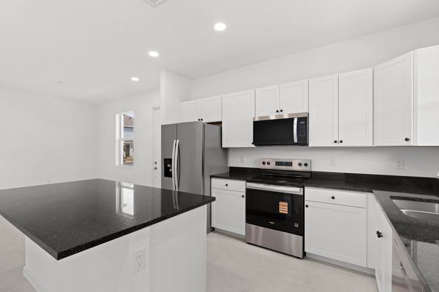 4416 Longwood Lk Square, Westlake, FL 33470