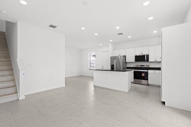 4416 Longwood Lk Square, Westlake, FL 33470