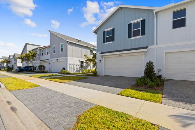 4416 Longwood Lk Square, Westlake, FL 33470