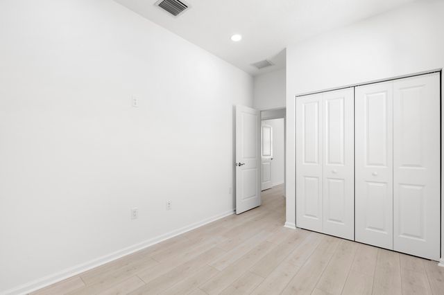 4416 Longwood Lk Square, Westlake, FL 33470