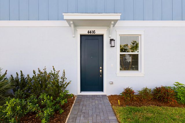 4416 Longwood Lk Square, Westlake, FL 33470