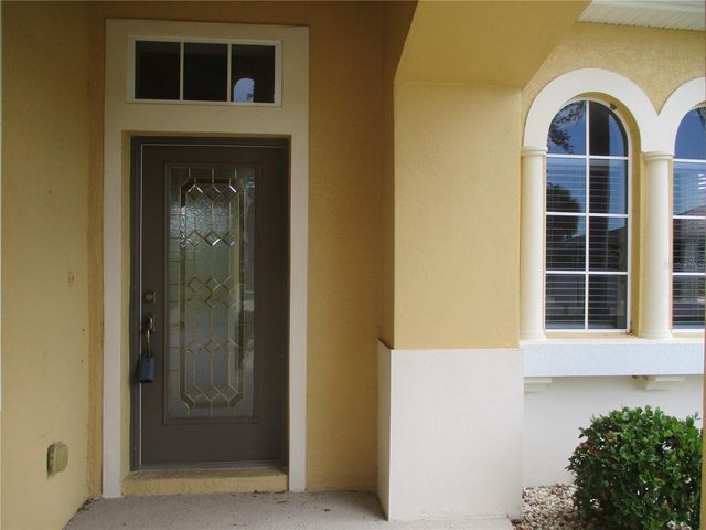 840 KING LEON WAY, Sun City Center, FL 33573