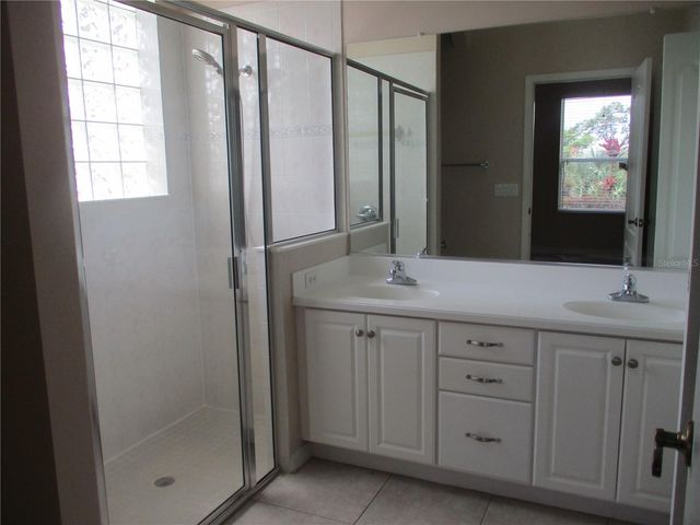 840 KING LEON WAY, Sun City Center, FL 33573