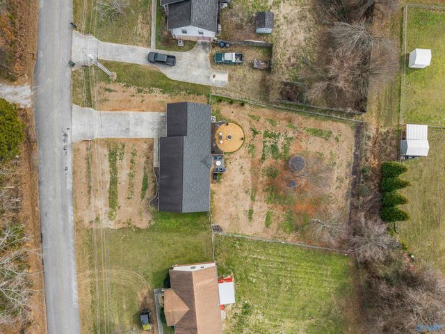 398 Little Lones Road, Huntsville, AL 35811