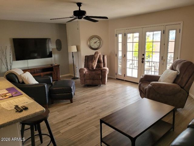 10841 W ACACIA Drive, Sun City, AZ 85373