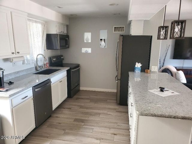 10841 W ACACIA Drive, Sun City, AZ 85373