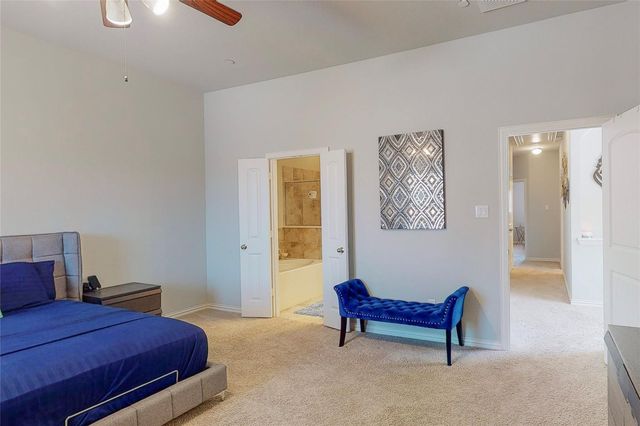 2556 Sarah Lane, Lewisville, TX 75056