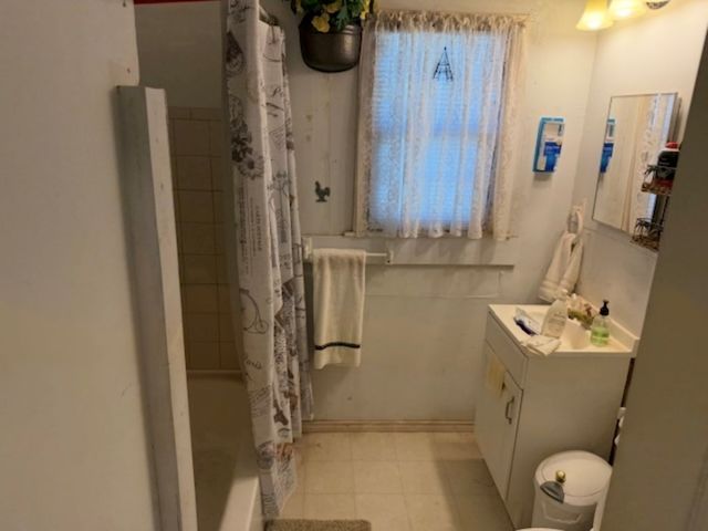 606 State, Big Spring, TX 79720