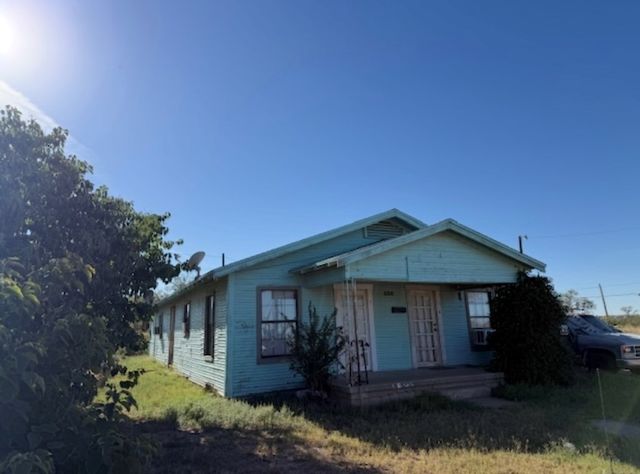 606 State, Big Spring, TX 79720