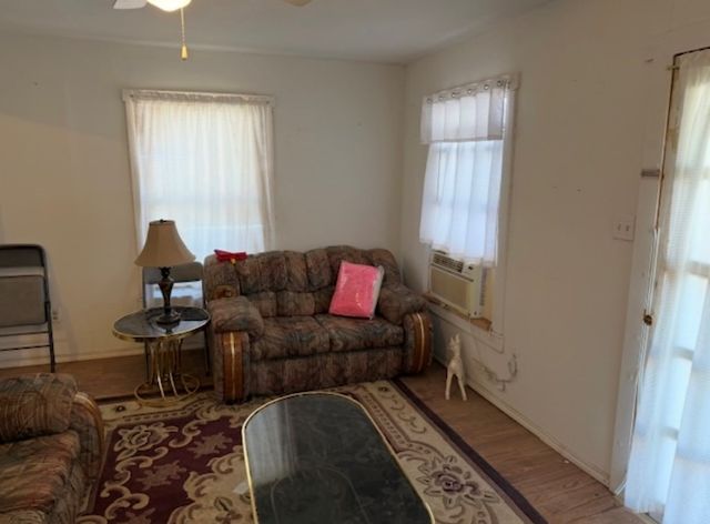 606 State, Big Spring, TX 79720