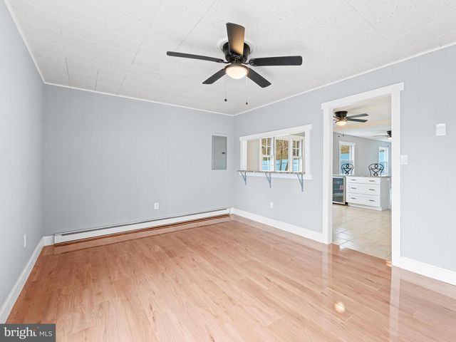 24 MARSHALL LANE, Willingboro, NJ 08046