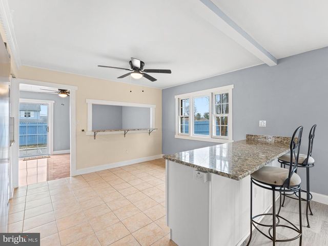 24 MARSHALL LANE, Willingboro, NJ 08046