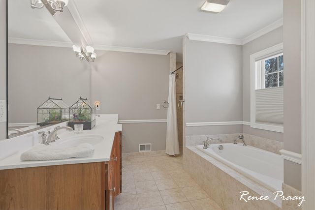 5439 Shawnee Road, Pentwater Twp, MI 49449