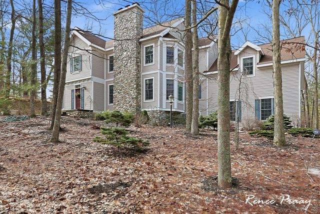 5439 Shawnee Road, Pentwater Twp, MI 49449