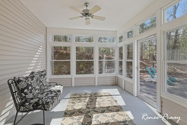 5439 Shawnee Road, Pentwater Twp, MI 49449