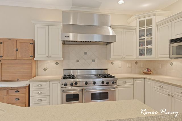 5439 Shawnee Road, Pentwater Twp, MI 49449