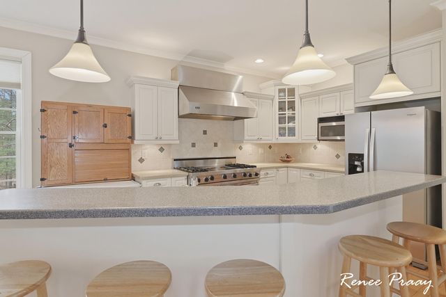 5439 Shawnee Road, Pentwater Twp, MI 49449