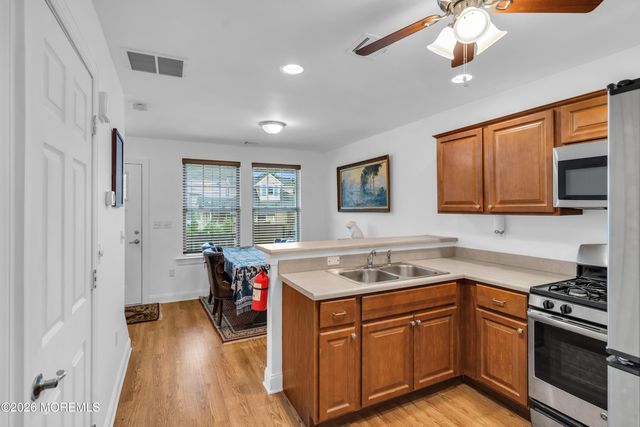 16 E Shore Street, Keansburg, NJ 07734