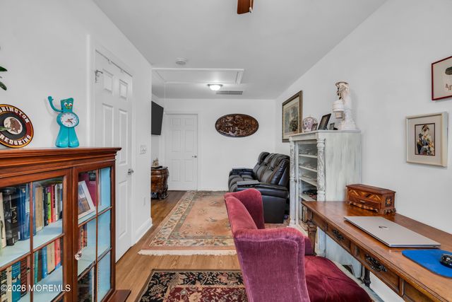 16 E Shore Street, Keansburg, NJ 07734