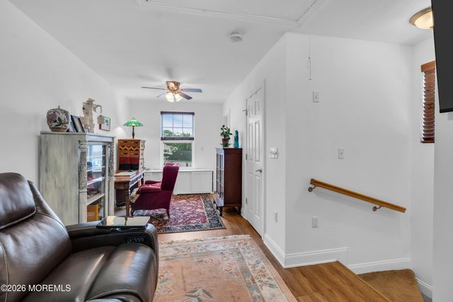 16 E Shore Street, Keansburg, NJ 07734