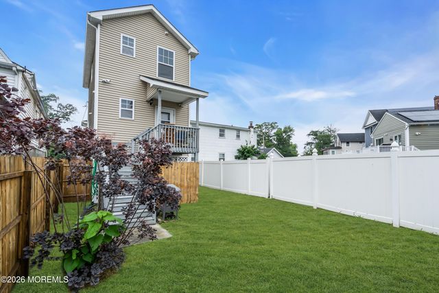 16 E Shore Street, Keansburg, NJ 07734