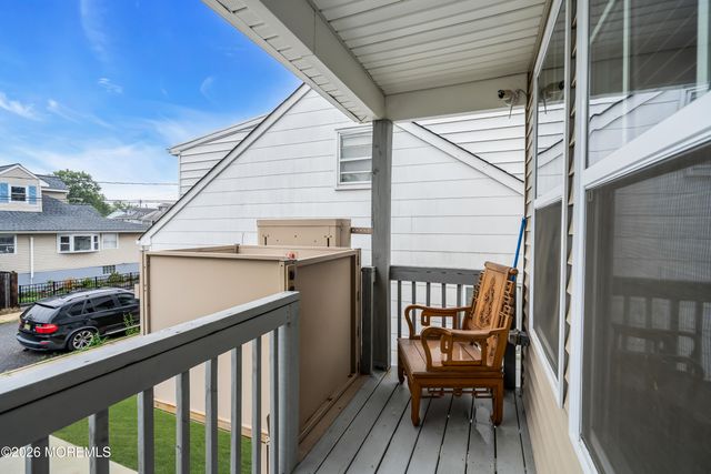 16 E Shore Street, Keansburg, NJ 07734