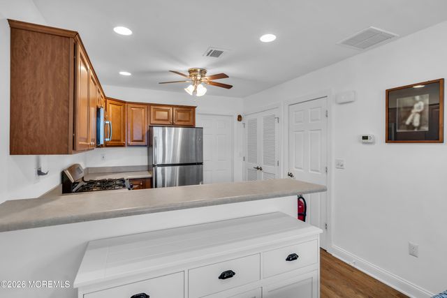 16 E Shore Street, Keansburg, NJ 07734