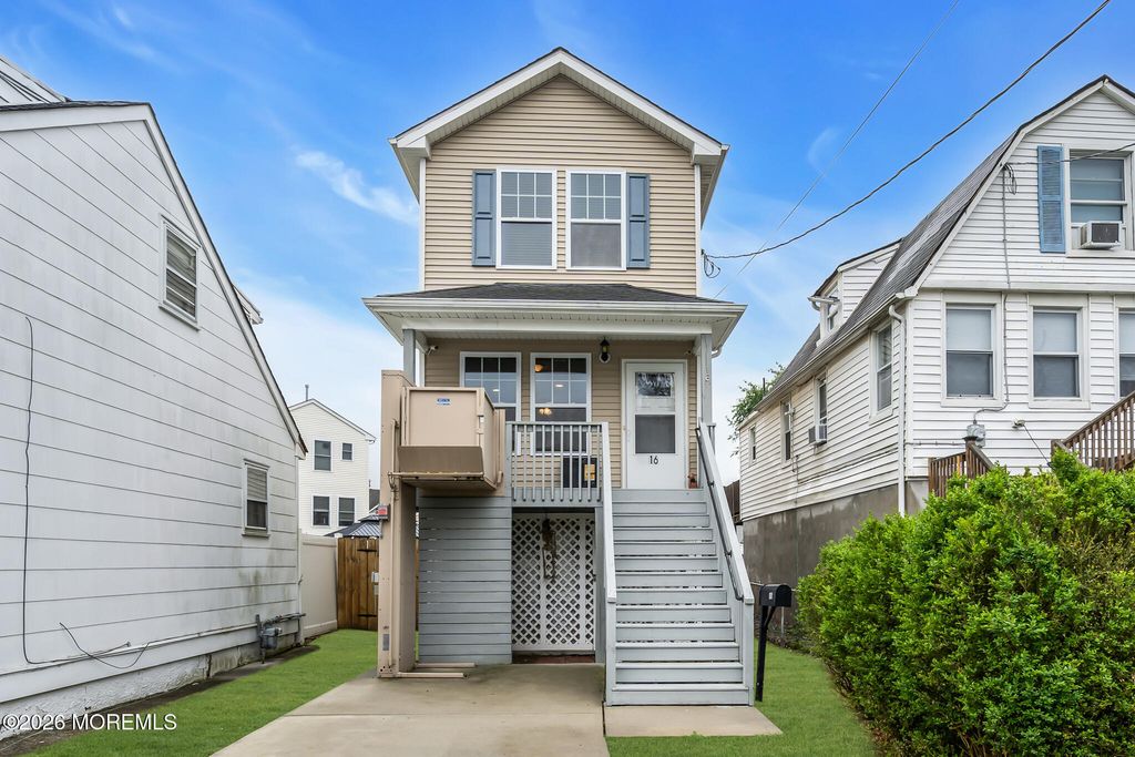 16 E Shore Street, Keansburg, NJ 07734