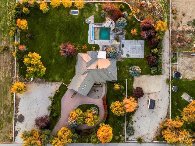 6255 S Tarrega Ln, Meridian, ID 83642