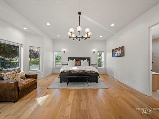 6255 S Tarrega Ln, Meridian, ID 83642