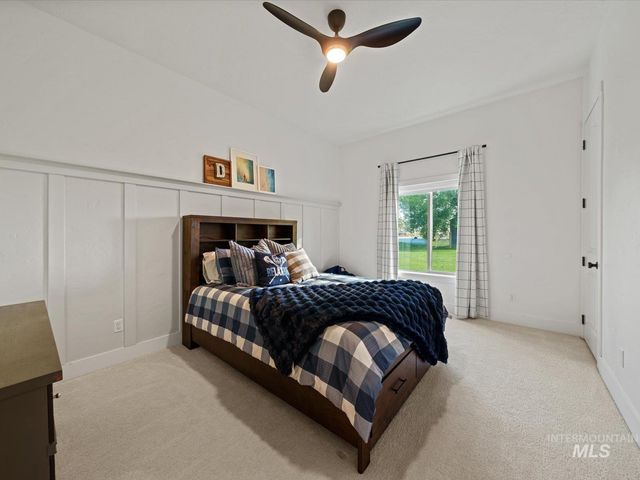 6255 S Tarrega Ln, Meridian, ID 83642