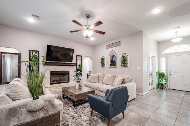2321 County Road 2252, Cleveland, TX 77327