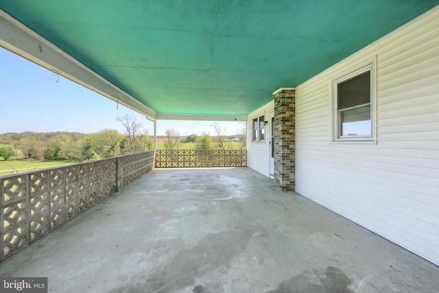 4834 E PROSPECT RD, York, PA 17406