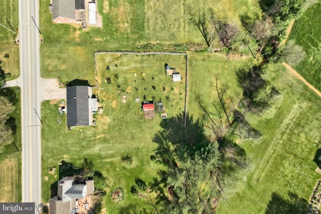 4834 E PROSPECT RD, York, PA 17406