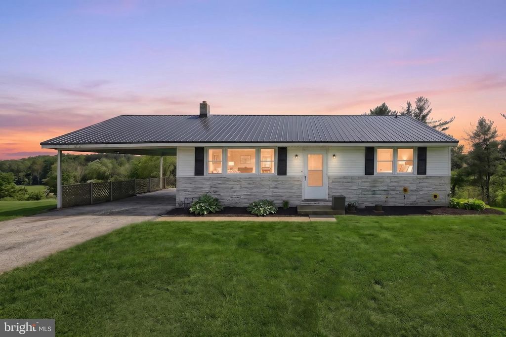 4834 E PROSPECT RD, York, PA 17406