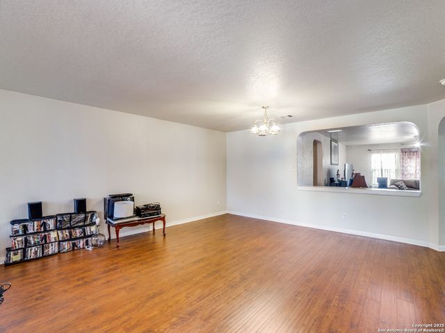 212 Springtree Trail, Cibolo, TX 78108